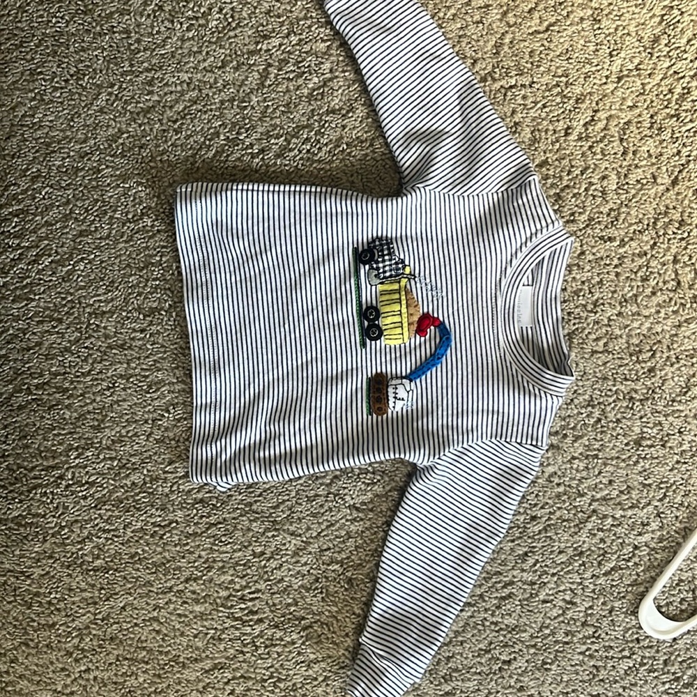 Squiggles By Charlie top size 18 mo